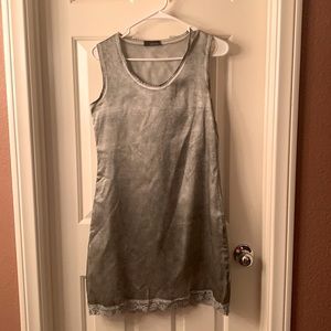 Linea Cinque Gray Satin Sleeveless Summer Dress. Beautiful Light, elegant. Small